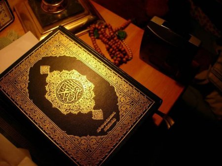 500 illik Quran oğurlandı