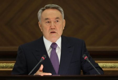 Nazarbayev Rusiyanın qüdrətini qiymətləndirməyə çağırıb