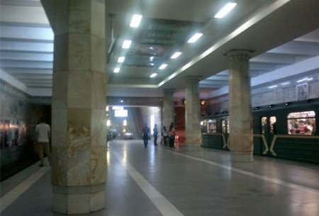 Bakı metrosunda faciə: Ölən var