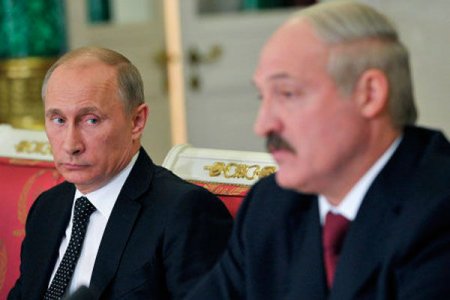 Lukaşenko Rusiyaya bel bağlamamağa çağırdı
