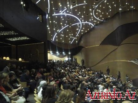 Fərqanə və Alim Qasımovların konsertində insident yaşandı - Fotolar