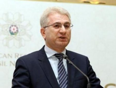 Ağdamın deputatı "Gülümsərov" rolunda: dissertantdan şok ittihamlar