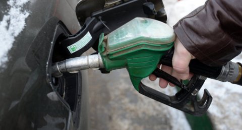 TƏCİLİ: Benzin, araq və siqaretə vergi tətbiq olunur - Bahalaşma olacaq?