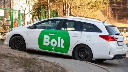 “Bolt” taksiləri nağdsız ödəniş sifarişlərindən imtina edir - Şirkətin vergidənyayınma İDDİASI